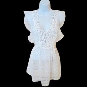 White Lacy Halter Top Size XL NWT